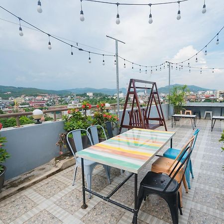 Luffy Hotel Uong Bi Екстер'єр фото