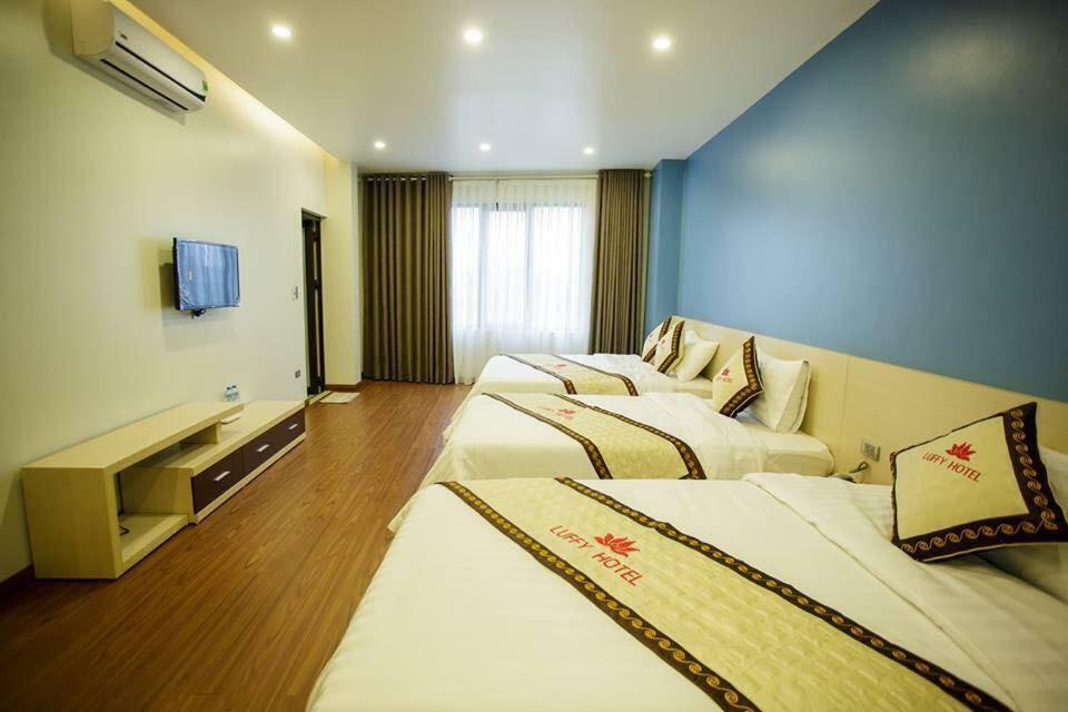 Luffy Hotel Uong Bi Екстер'єр фото